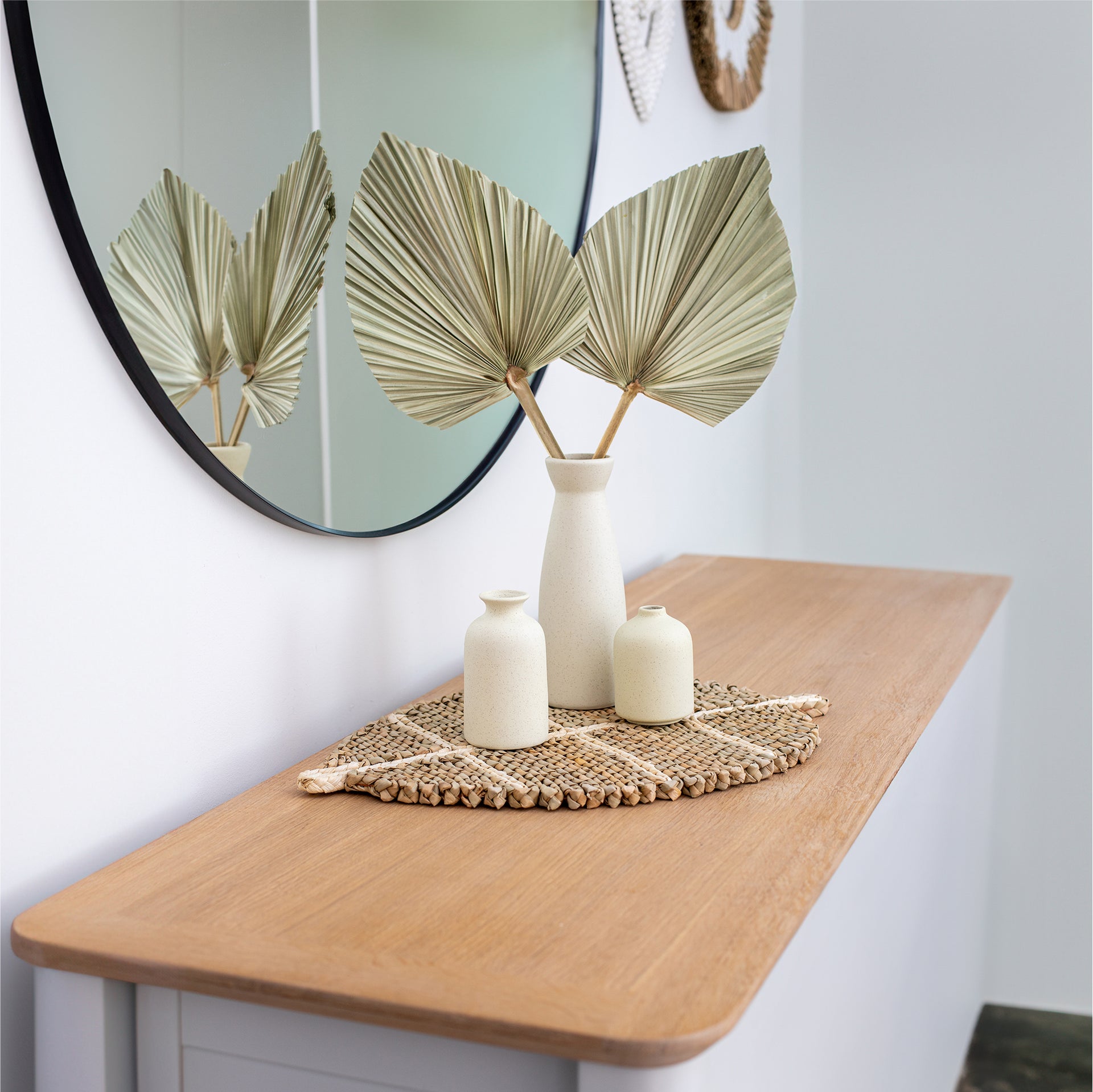 Palm Leaves “Ghost”